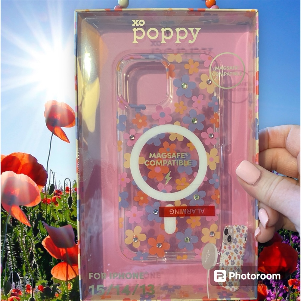 NWT. Poppy Phone Case for iPhone 15/14/13. MagSafe Compatible. Bright Flowers.